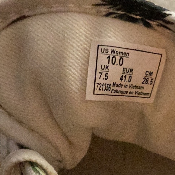 🍍Vans One of a Kind  Pineapple Sneakers US Women Size 10 Unisex Must Have 🍍 - Picture 10 of 10